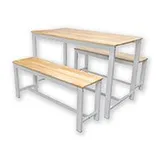 ม้านั่งกลางแจ้ง